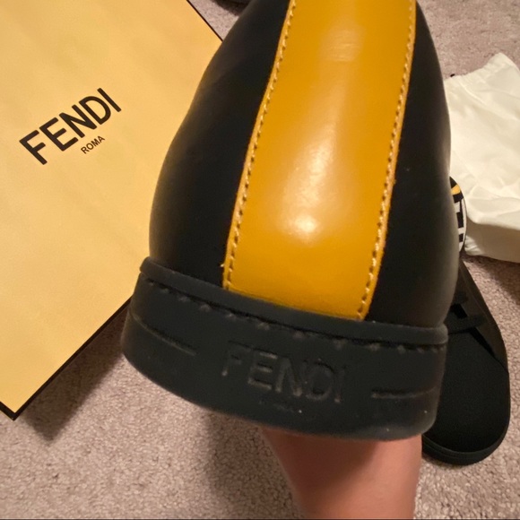 SOLD VIA CONSIGNMENT - Picture 3 of 4